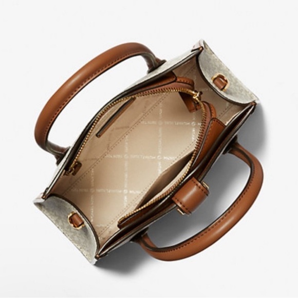 MICHAEL KORS Gabby Small Logo Satchel COLOR VANILLA NWT - Picture 2 of 5